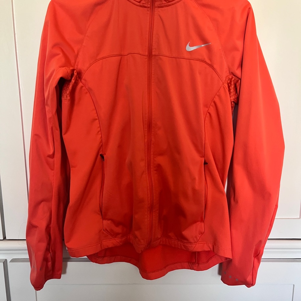 Nike shield running jacket - Picture 3 of 6